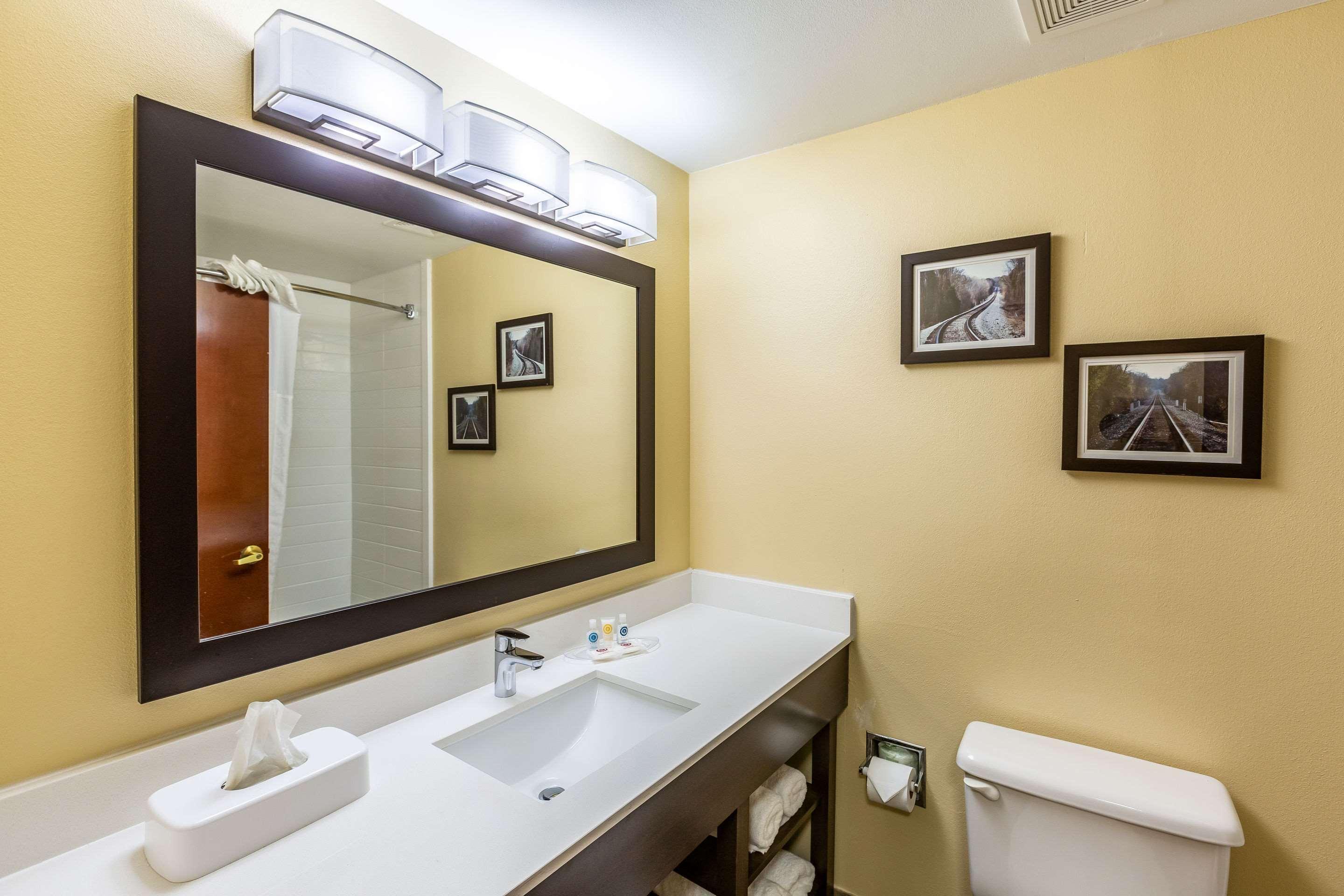 Comfort Suites Near Robins Air Force Base Warner Robins Exterior foto