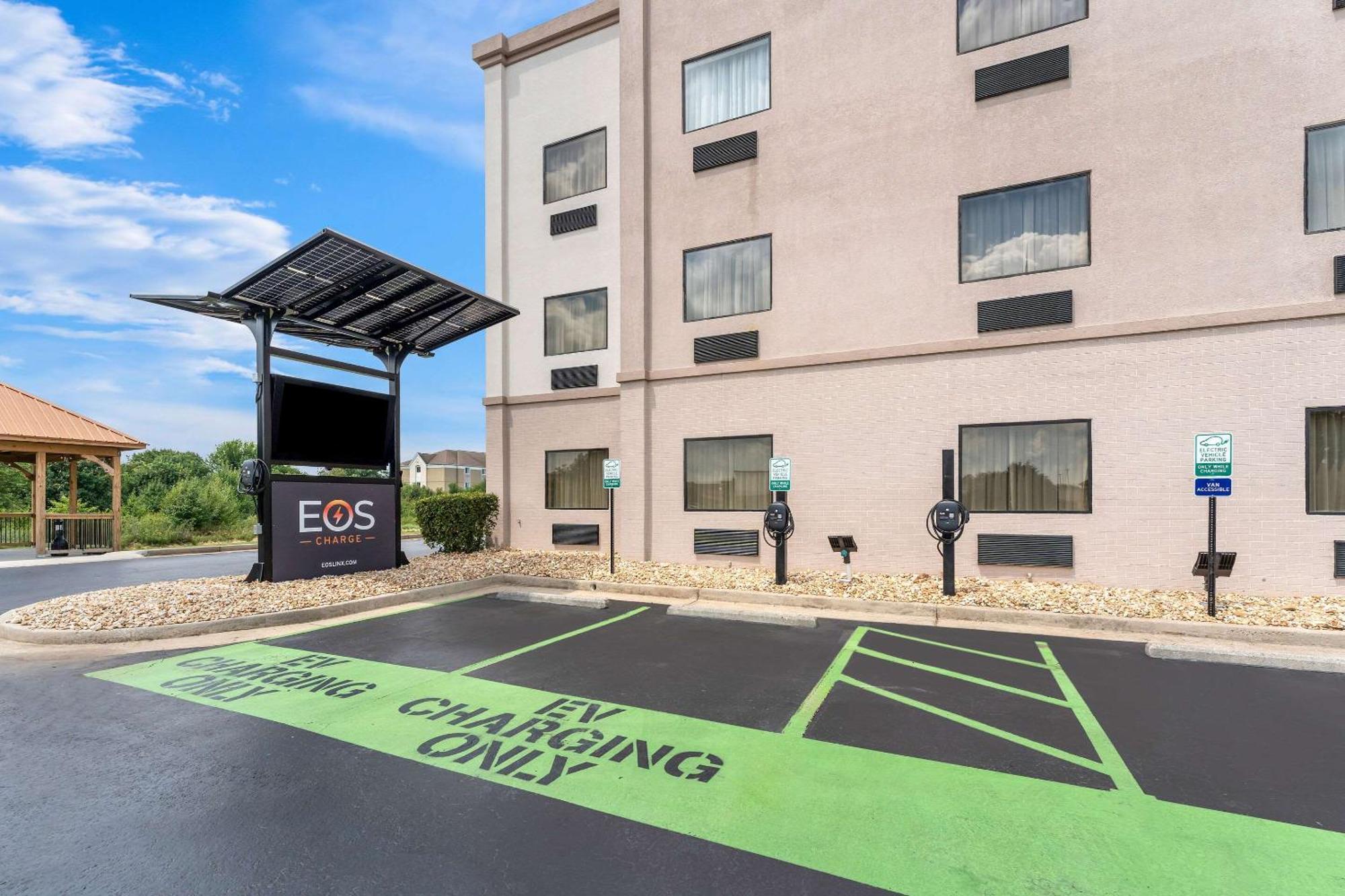 Comfort Suites Near Robins Air Force Base Warner Robins Exterior foto