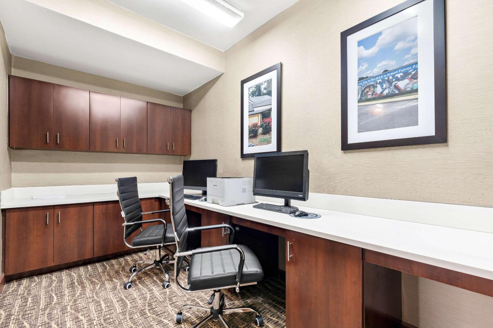 Comfort Suites Near Robins Air Force Base Warner Robins Exterior foto